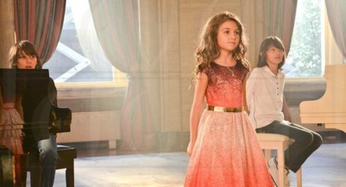 Escucha la canción Búlgara para el festival infantil!