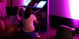 JESC 2014: ESC+Plus visita el Euroclub en Malta