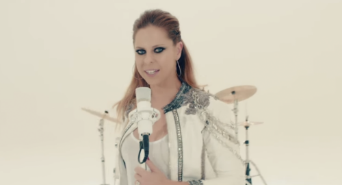 Pastora Soler grita por la libertad en el videoclip de su tema “Ni Una Más”