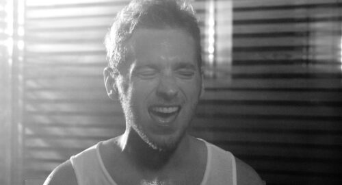 Austria: Nathan Trent publica el videoclip de “Killer”, una energética canción con aires de superación