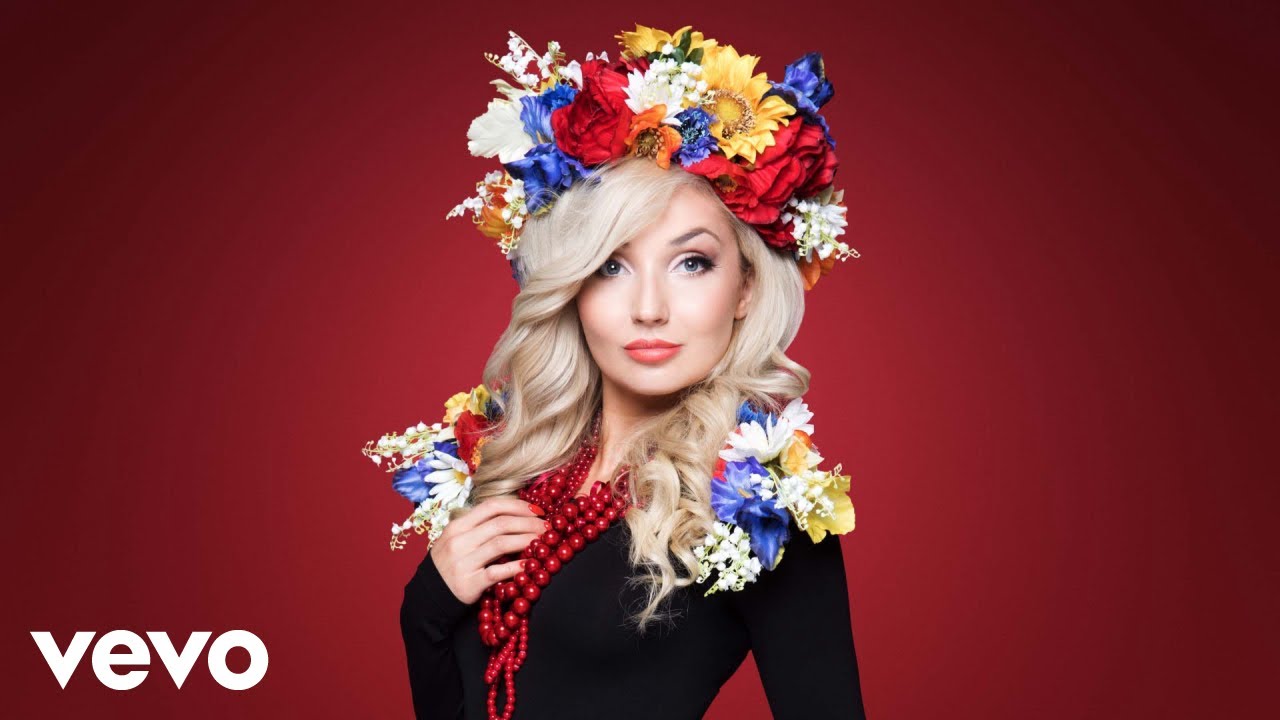 Polonia: Cleo publica el vídeoclip musical de su último sencillo «Film»