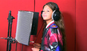 Bruno Valverde, ASHA y César G. Ross componen el tema de Soleá para Eurovisión Junior 2020
