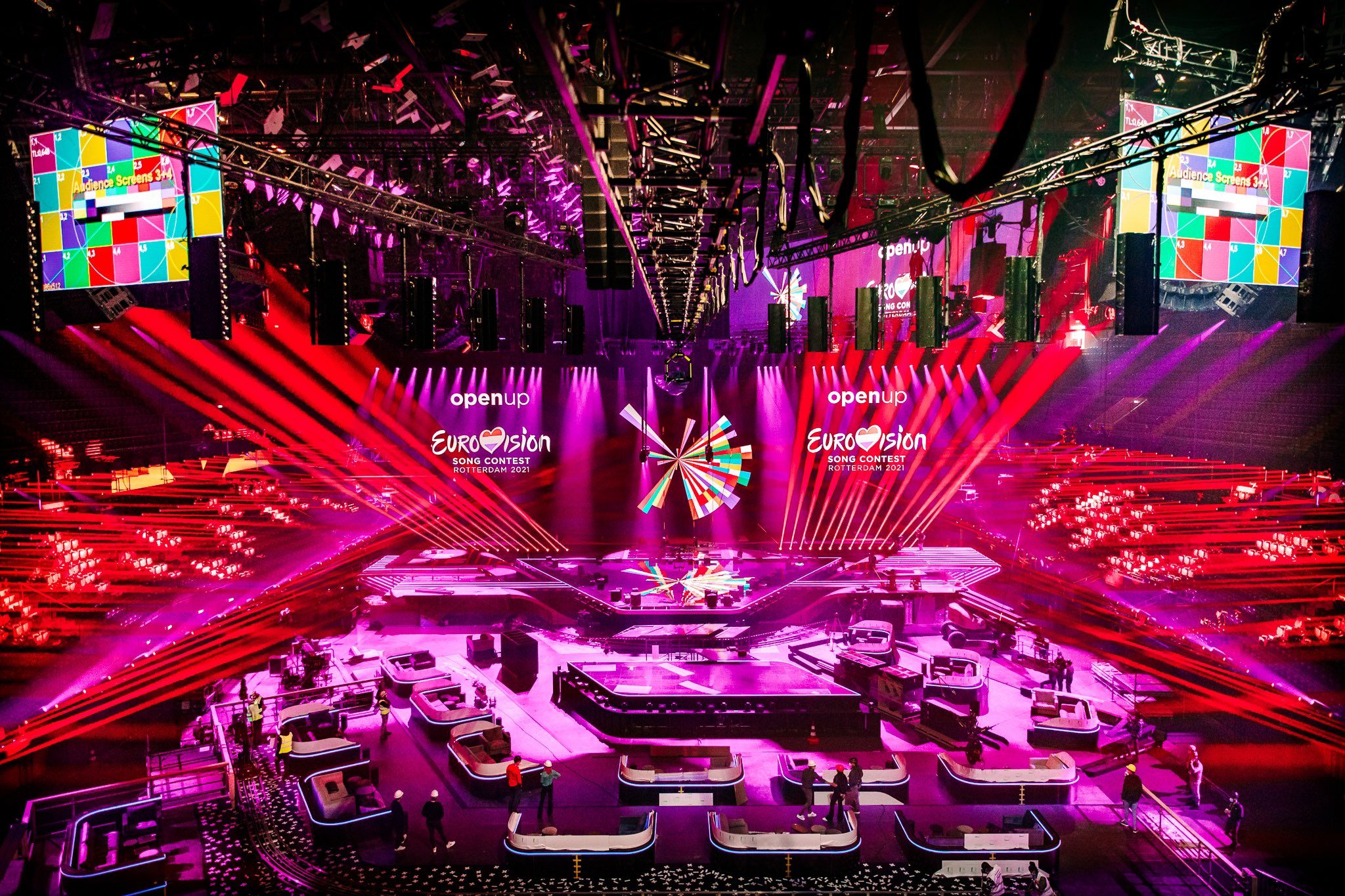 La RAE acepta el término “eurofán” para referirse a los seguidores de Eurovisión