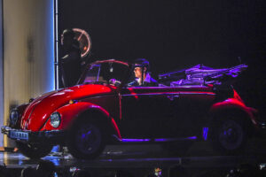 RTVE abre una licitación para la contratación de un servicio de autocares durante el Benidorm Fest 2025