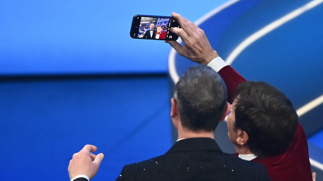 Noche de covers en Sanremo 2023: invitados, mecánica, horario y cómo verlo