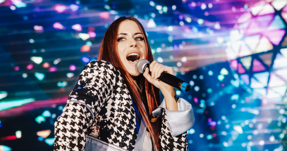 Vicco recibe la certificación de doble disco de platino con ‘Nochentera’