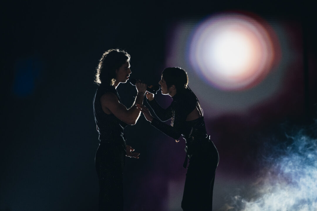 Mia Nicolai & Dion Cooper en su segundo ensayo de Eurovisión 2023 (Sarah Louise Bennett – EBU)