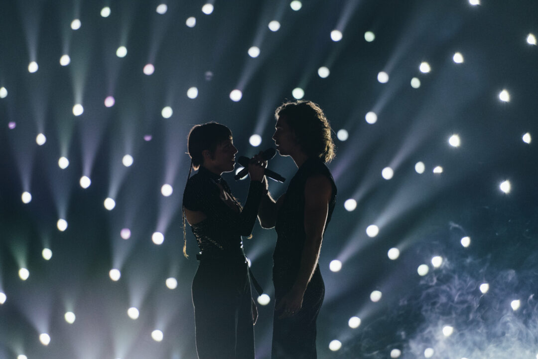 Mia Nicolai & Dion Cooper en su segundo ensayo de Eurovisión 2023 (Sarah Louise Bennett – EBU)