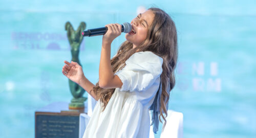 Ya puedes escuchar «LOVIU», la canción de España con Sandra Valero para Eurovisión Junior 2023
