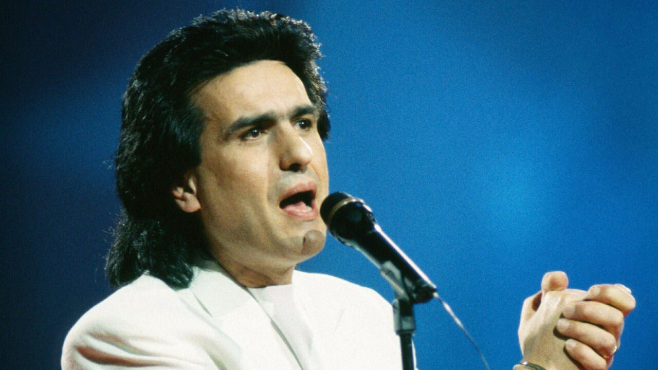 Toto Cotugno, ganador de Sanremo y Eurovisión y mítico cantante italiano, fallece a los 80 años