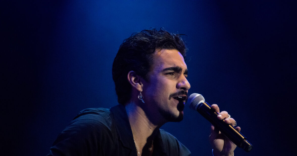 Gonzalo Hermida le canta al amor en su nuevo tema «Que no se acabe la noche»