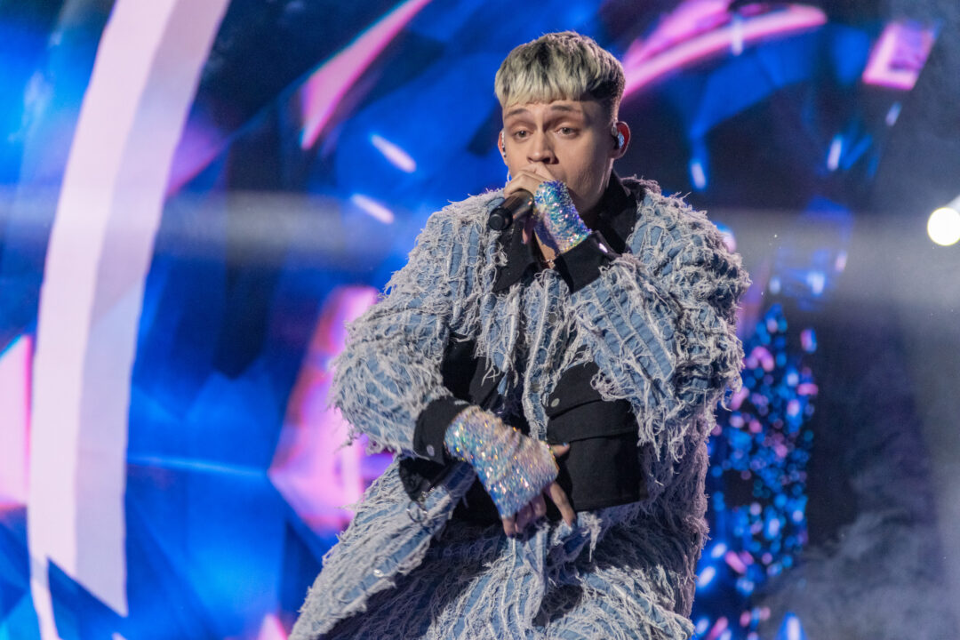 Almácor en la final del Benidorm Fest 2024, Palau d’Esports l'Illa de Benidorm. Foto: Iván Trejo