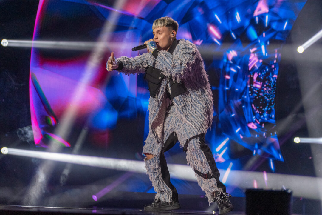 Almácor en la final del Benidorm Fest 2024, Palau d’Esports l'Illa de Benidorm. Foto: Iván Trejo