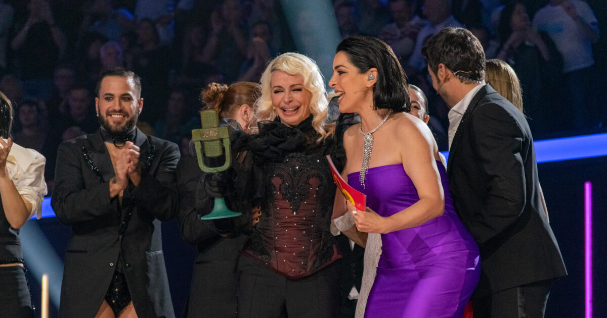 Victoria de Nebulossa en la final del Benidorm Fest 2024, Palau d’Esports l'Illa de Benidorm. Foto: Iván Trejo