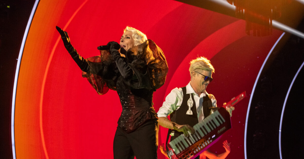 Nebulossa en la final del Benidorm Fest 2024, Palau d’Esports l'Illa de Benidorm. Foto: Iván Trejo