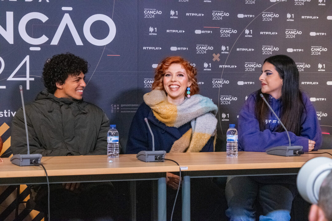 João Borsch, Leo Midea, Perpétua y Rita Rocha, durante la rueda de prensa con los finalistas del Festival Da Canção 2024 / Foto: Iván Trejo