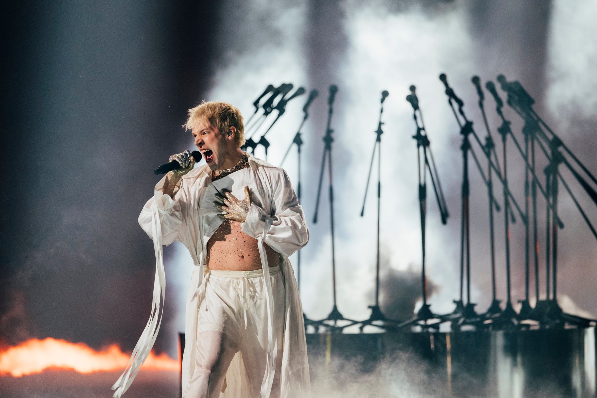 Mustii / Sarah Louise Bennett - EBU