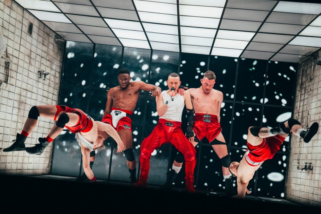 Olly Alexander en su primer ensayo individual en Eurovisión 2024 | Imagen: Sarah Louise Bennet - EBU