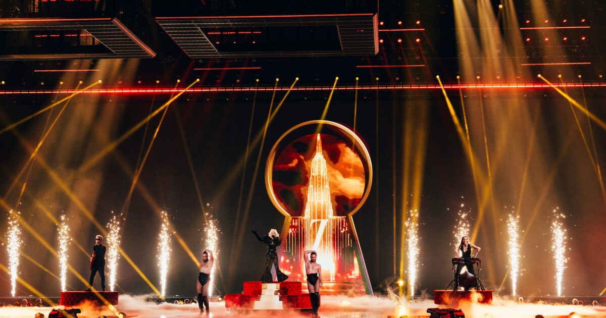 Galería: repasa las mejores imágenes de la actuación de Nebulossa en la segunda semifinal de Eurovisión 2024