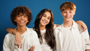 Países Bajos presenta «In M’n Prime», la canción que Hidde | Saïda | Dunyah interpretarán en la gran final del Junior Songfestival 2024