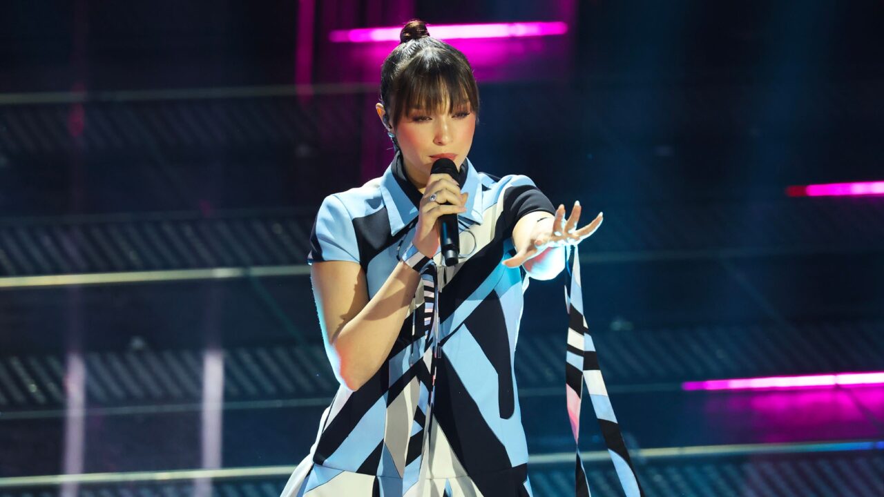 Escucha «Amarcord», la canción de Sarah Toscano para Sanremo 2025: letra de la canción, biografía de la artista