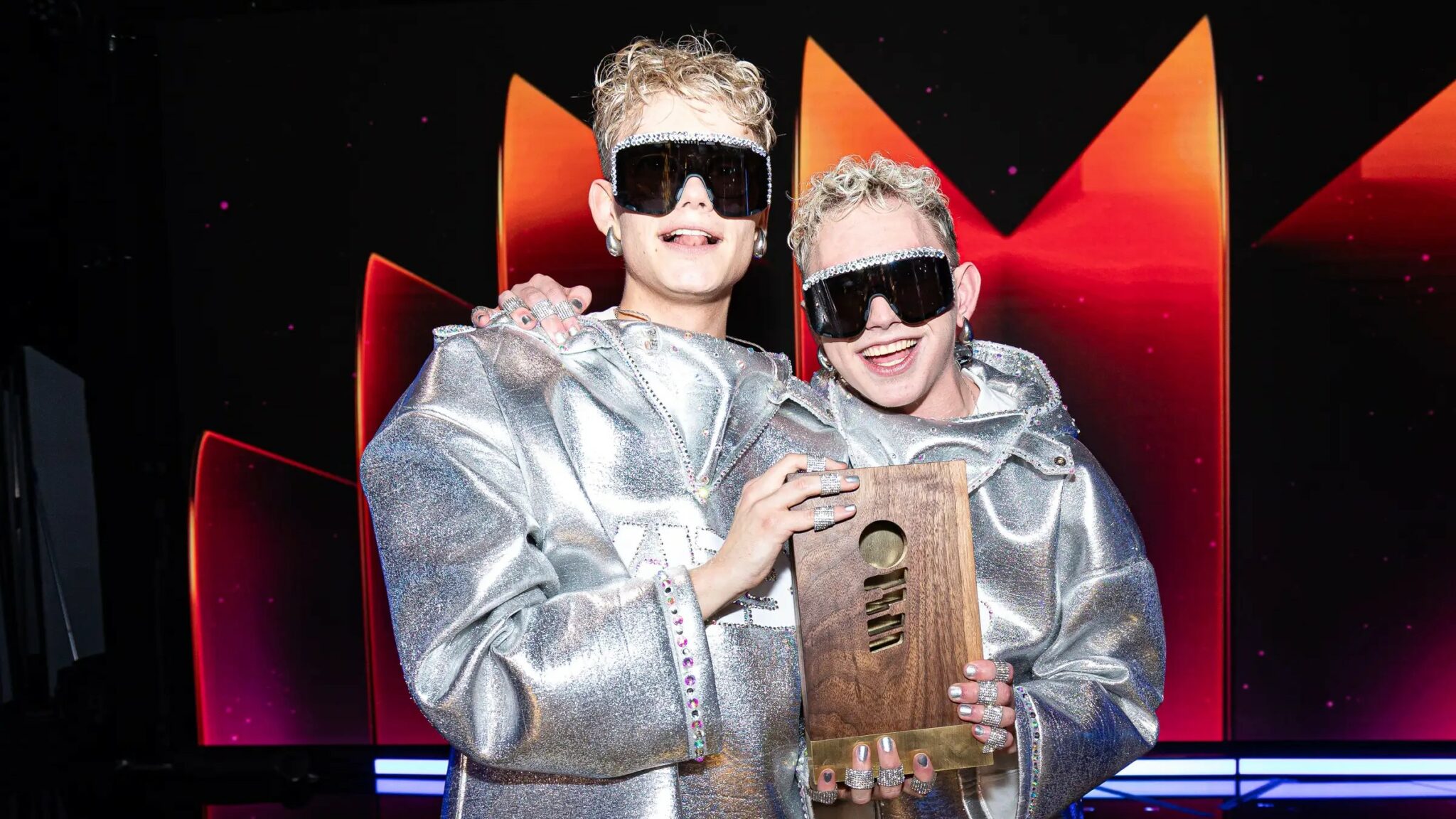 ¿Quiénes son VÆB? Conoce a los representantes de Islandia en Eurovisión ...