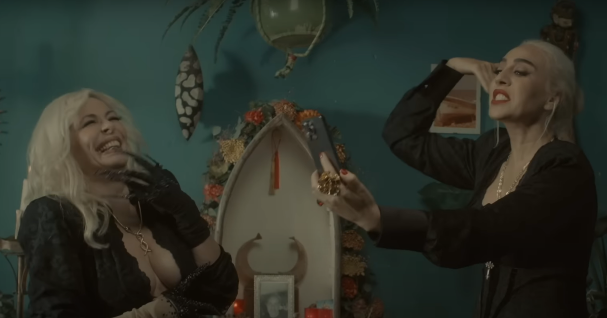 Nebulossa y Mónica Naranjo unen sus voces en un mensaje de superación y empoderamiento con su nueva colaboración «Venenosa»