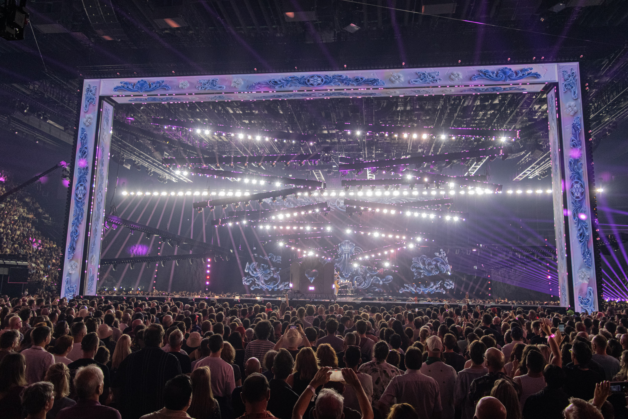 Escenario del Festival de Eurovisión 2025 en el St. Jakobshalle de Basilea / Iván Trejo