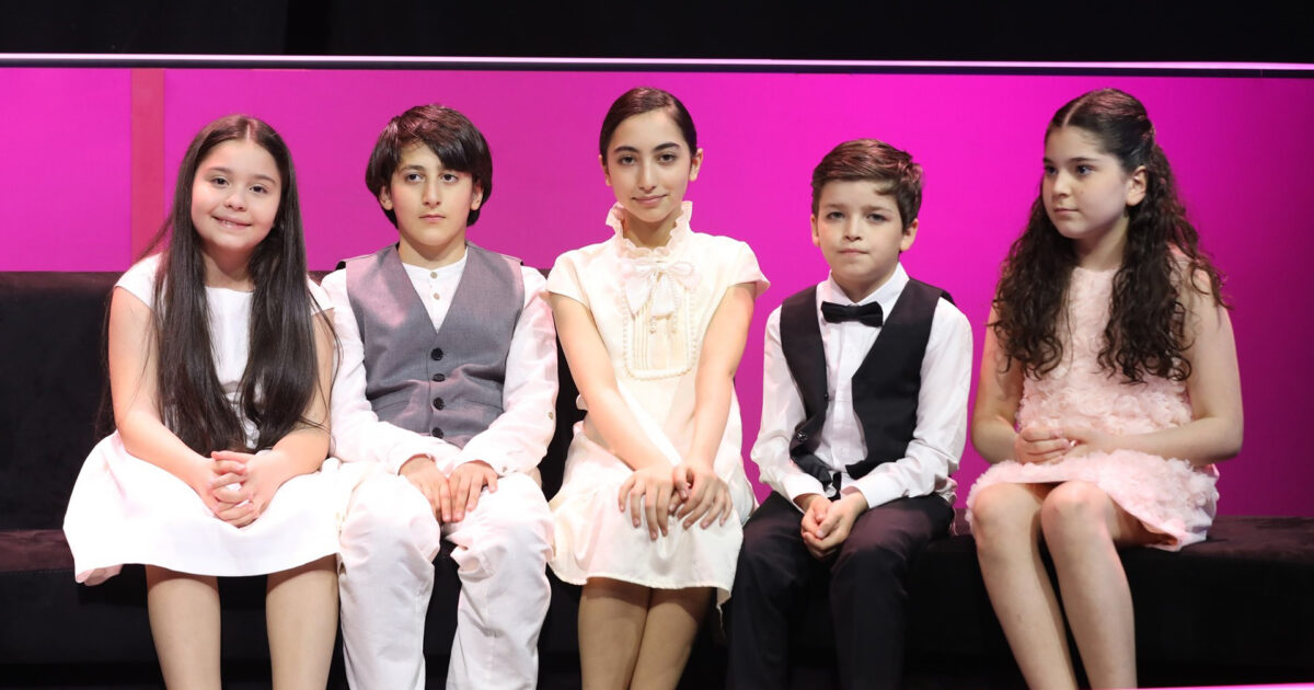 Mariam Muzashvili, Lazare Kapanadze, Nia Lashkhia, Sandro Abesadze y Anita Abgariani, participantes de la segunda gala del Ranina 2025 | GPB