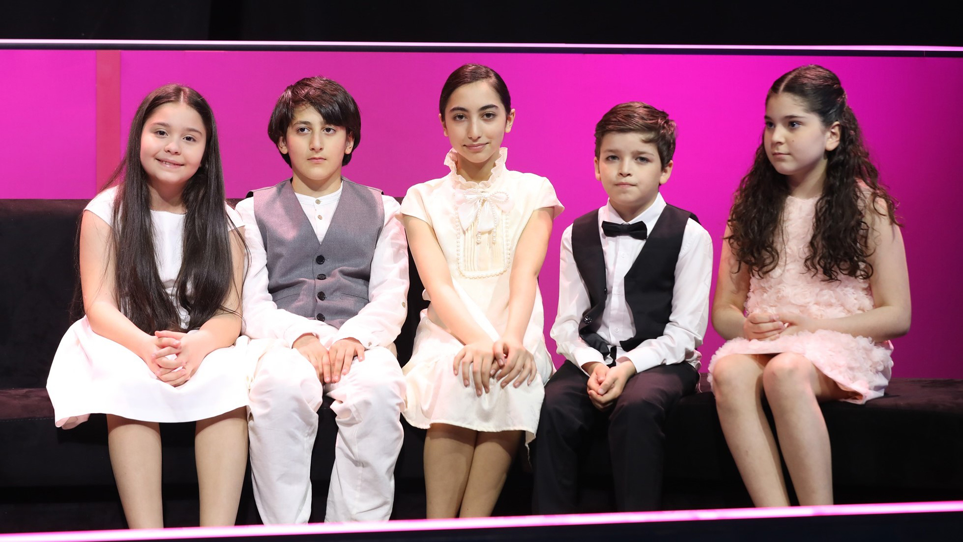 Mariam Muzashvili, Lazare Kapanadze, Nia Lashkhia, Sandro Abesadze y Anita Abgariani, participantes de la segunda gala del Ranina 2025 | GPB