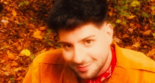 ZOET y böldu presentan «Marrameu», una canción en catalán que reivindica la Castanyada frente al Halloween global