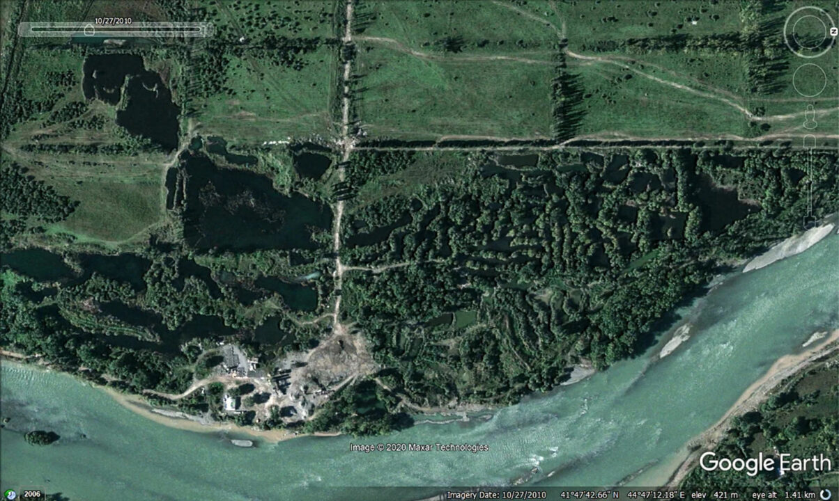 Entorno del parque natural Dighomi Meadows en Tiflis (Georgia) | Imagen: Storgaard Photography - Google Earth (2010)