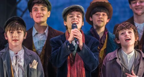 Gonzalo Pinillos sorprende al público de Oliver Twist con una interpretación especial de «Érase Una Vez (Once Upon A Time)»