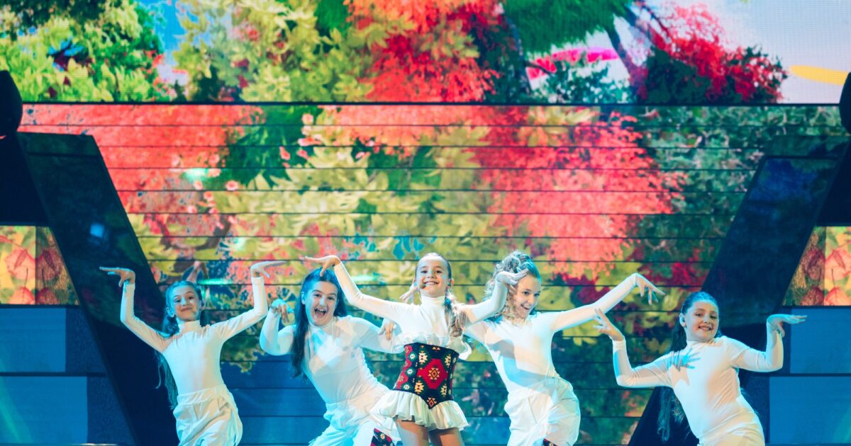 Kroni Pula (Albania) en su primer ensayo individual en Eurovisión Junior 2025 | Imagen: Corinne Cumming – EBU