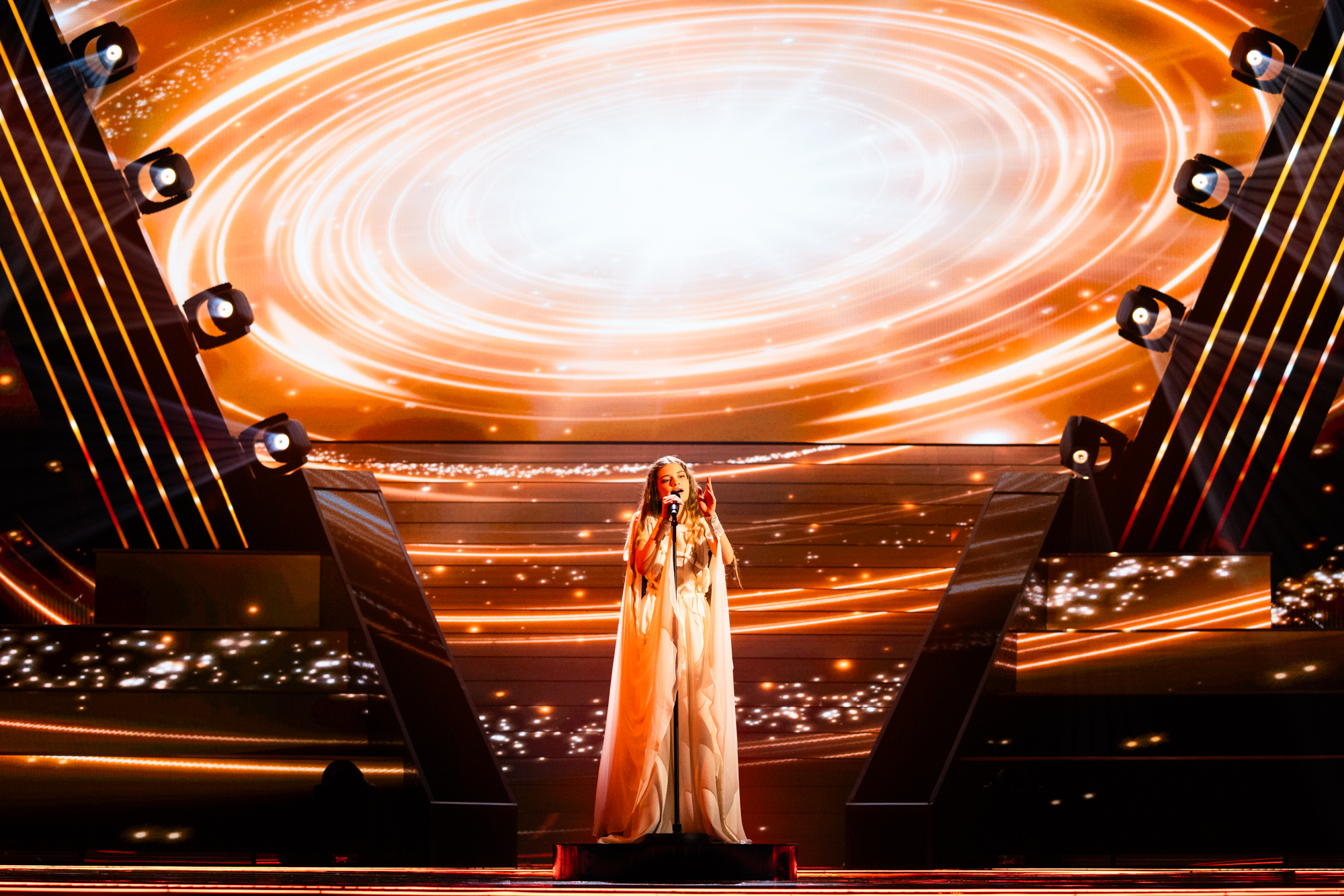 Nela Mancheska (Macedonia del Norte) en su primer ensayo individual en Eurovisión Junior 2025 | Imagen: Corinne Cumming - EBU