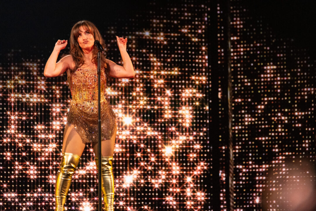 María León Feat. Julia Medina en la gran final del Benidorm Fest 2026, Palau d’Esports l’Illa de Benidorm | Foto: Iván Trejo