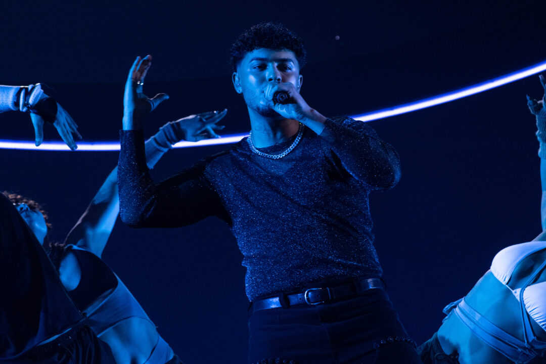 Kenneth en la gran final del Benidorm Fest 2026, Palau d’Esports l’Illa de Benidorm | Foto: Iván Trejo