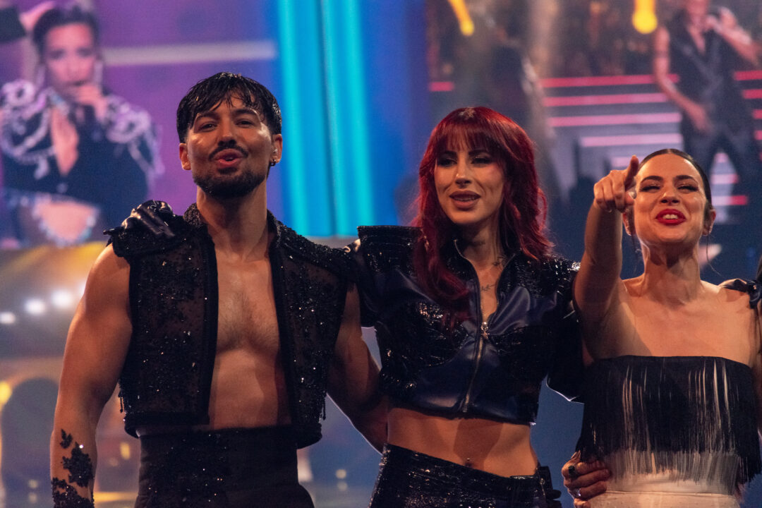 Actuación especial con exconcursantes en la gran final del Benidorm Fest 2026, Palau d’Esports l’Illa de Benidorm | Foto: Iván Trejo