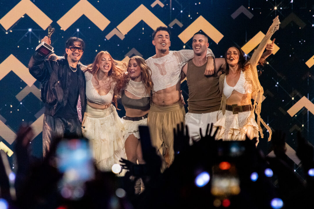 Tony Grox & LUCYCALYS, ganadores del Benidorm Fest 2026, Palau d’Esports l’Illa de Benidorm | Foto: Iván Trejo