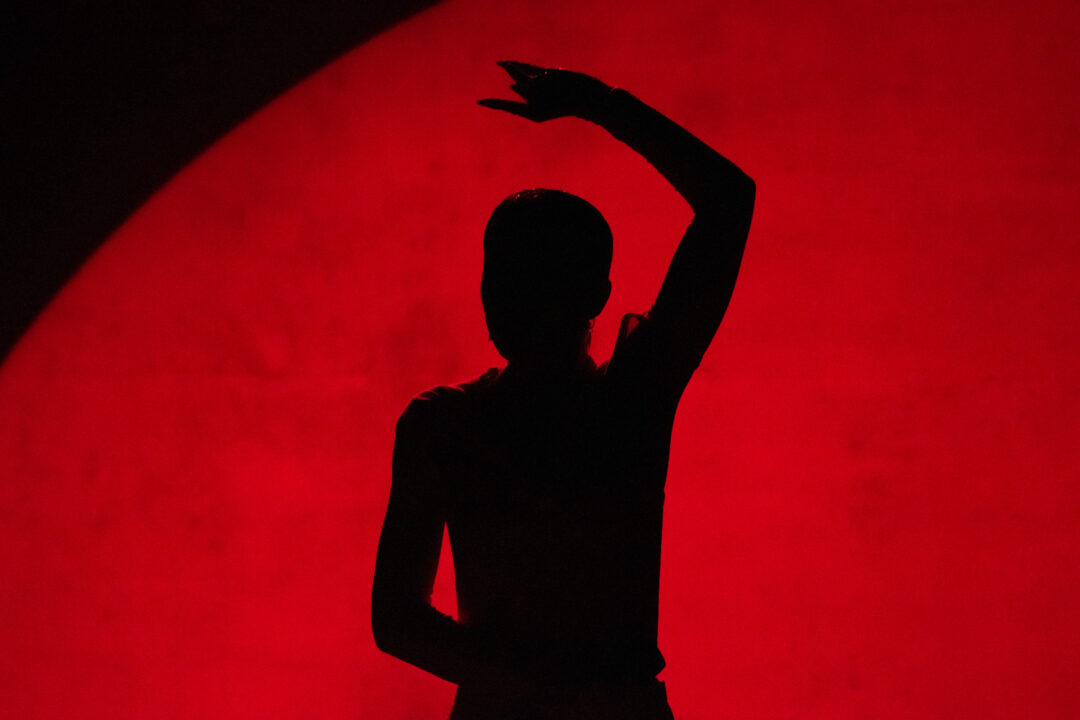 Rosalinda Galán en la gran final del Benidorm Fest 2026, Palau d’Esports l’Illa de Benidorm | Foto: Iván Trejo