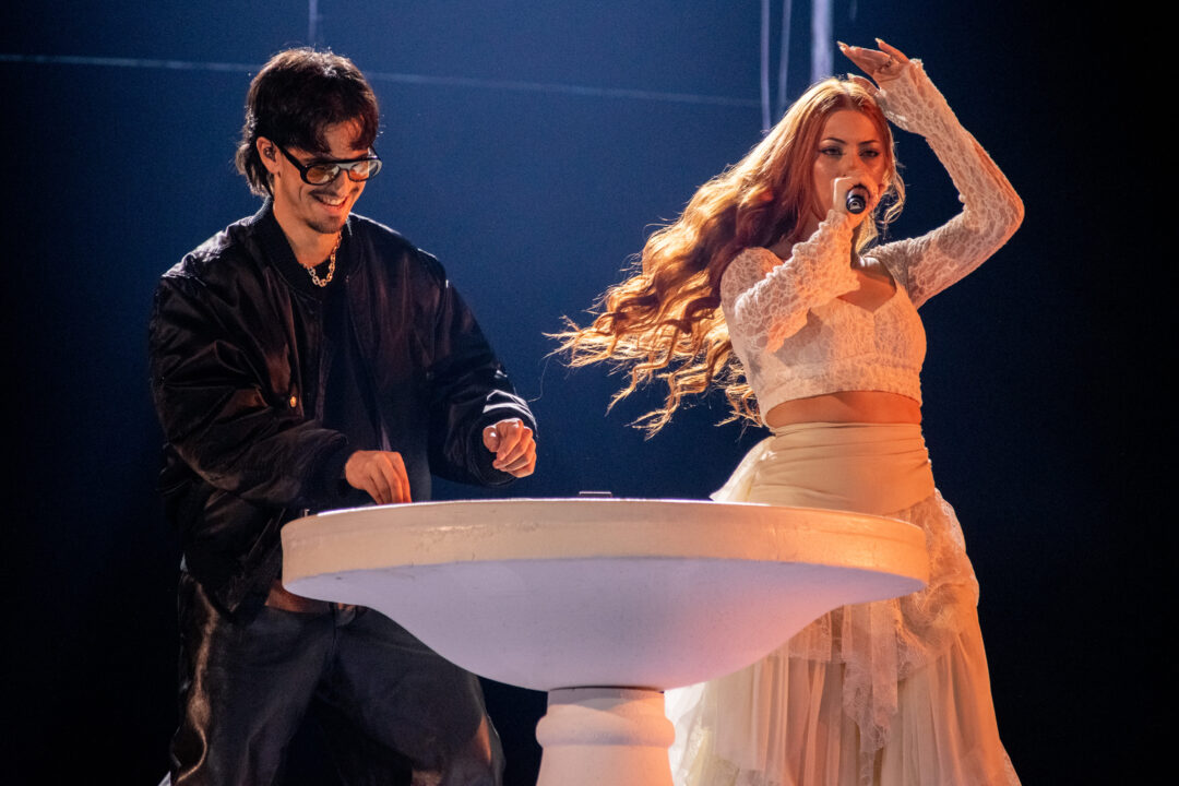 Tony Grox & LUCYCALYS en la gran final del Benidorm Fest 2026, Palau d’Esports l’Illa de Benidorm | Foto: Iván Trejo