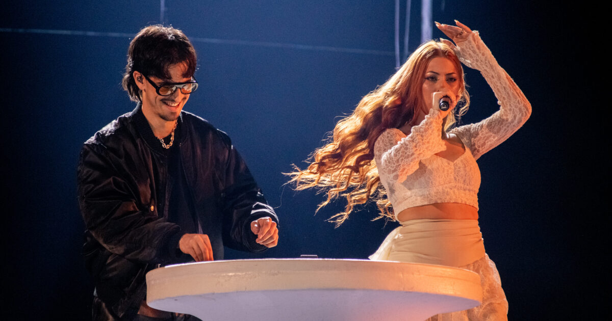 Tony Grox & LUCYCALYS en la gran final del Benidorm Fest 2026, Palau d’Esports l’Illa de Benidorm | Foto: Iván Trejo