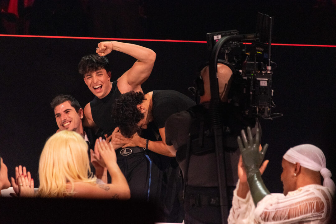 Artistas de la primera semifinal del Benidorm Fest 2026 durante el anuncio de los finalistas, Palau d’Esports l’Illa de Benidorm | Foto: Iván Trejo