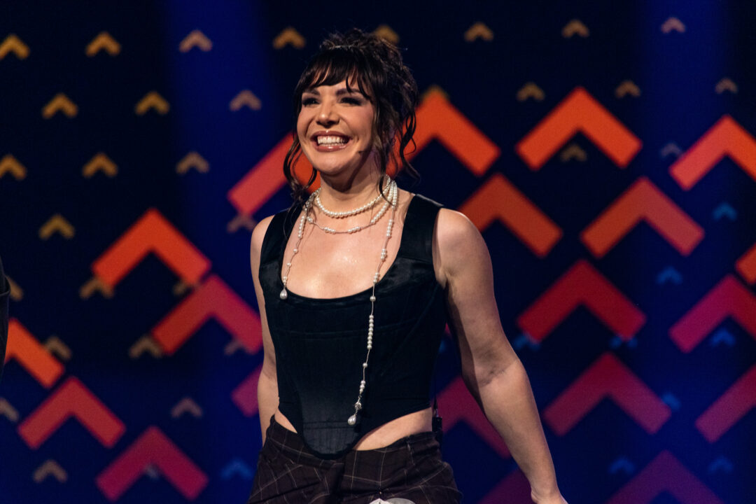 Inés Hernand en la primera semifinal del Benidorm Fest 2026, Palau d’Esports l’Illa de Benidorm | Foto: Iván Trejo