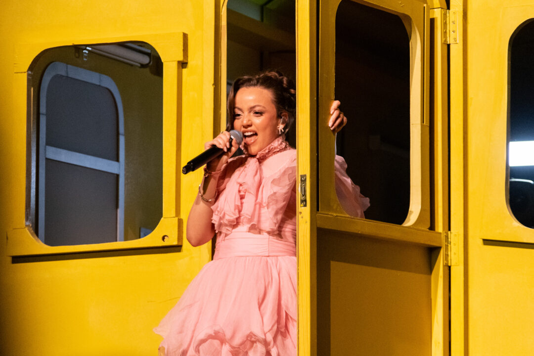 ASHA en la segunda semifinal del Benidorm Fest 2026, Palau d’Esports l’Illa de Benidorm | Foto: Iván Trejo