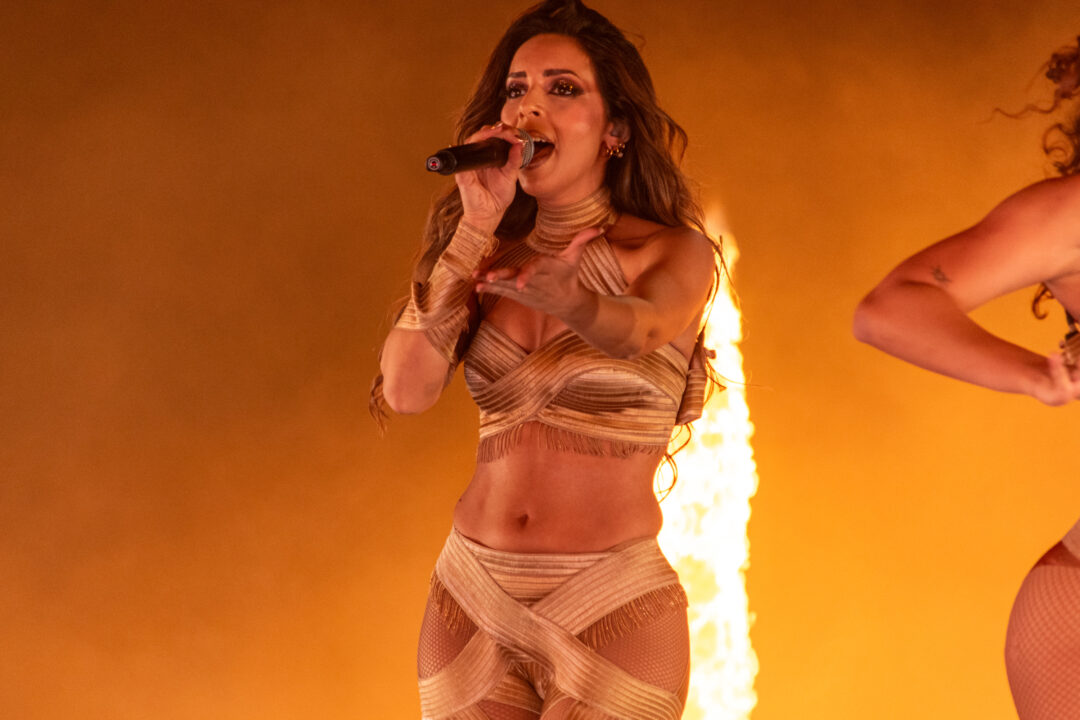 Atyat en la segunda semifinal del Benidorm Fest 2026, Palau d’Esports l’Illa de Benidorm | Foto: Iván Trejo