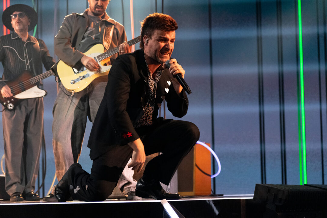 Funambulista en la segunda semifinal del Benidorm Fest 2026, Palau d’Esports l’Illa de Benidorm | Foto: Iván Trejo