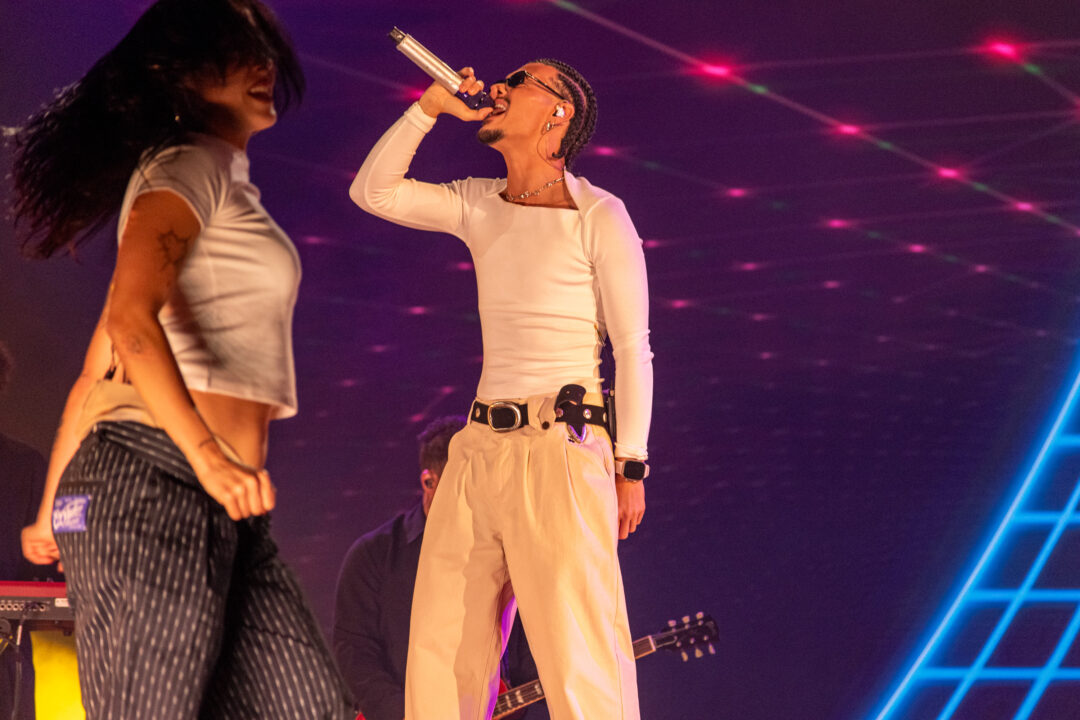 Abraham Mateo en la segunda semifinal del Benidorm Fest 2026, Palau d’Esports l’Illa de Benidorm | Foto: Iván Trejo