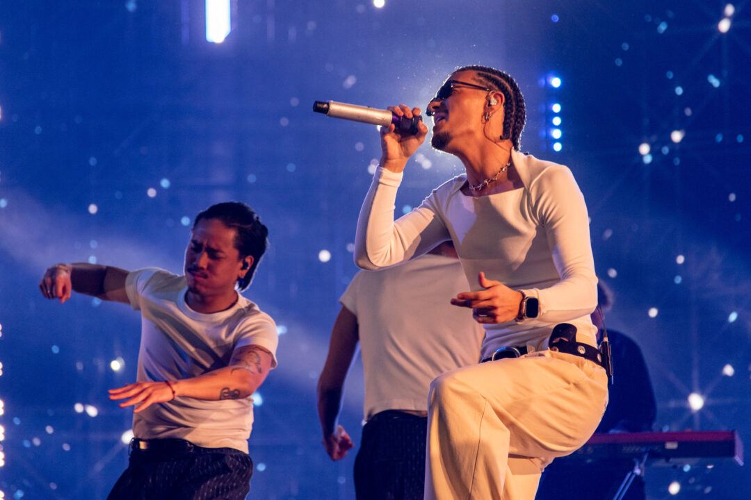 Abraham Mateo en la segunda semifinal del Benidorm Fest 2026, Palau d’Esports l’Illa de Benidorm | Foto: Iván Trejo