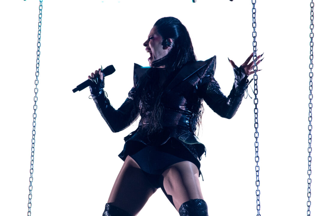 KU Minerva en la segunda semifinal del Benidorm Fest 2026, Palau d’Esports l’Illa de Benidorm | Foto: Iván Trejo